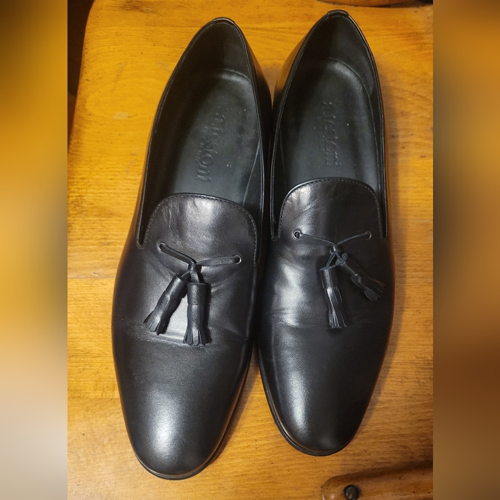 A. Testoni men shoes